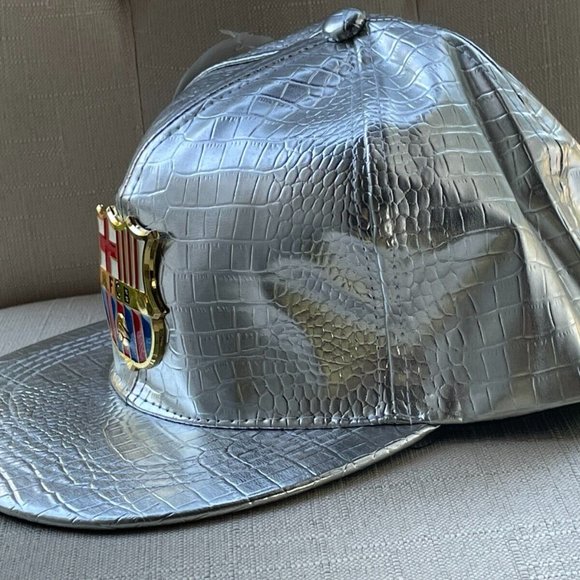 Men Hat Fashion Sport Cap Faux Leather Silver Tone Hat adjsutable - Picture 5 of 11